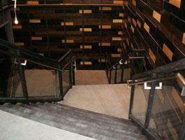 uorstair004