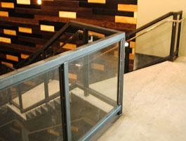 uorstairs008